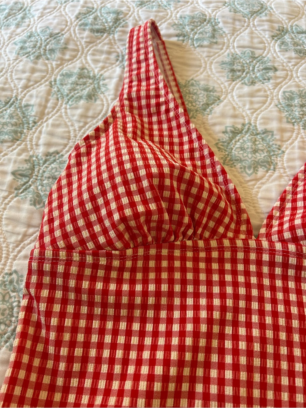 Shade & Shore Target Red Gingham One Piece Swimsuit — Size M — Like New - Picture 6 of 8